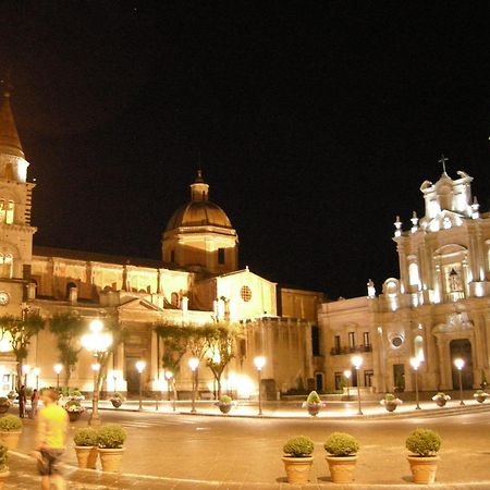 Ciuri Ciuri Appartement Acireale Buitenkant foto