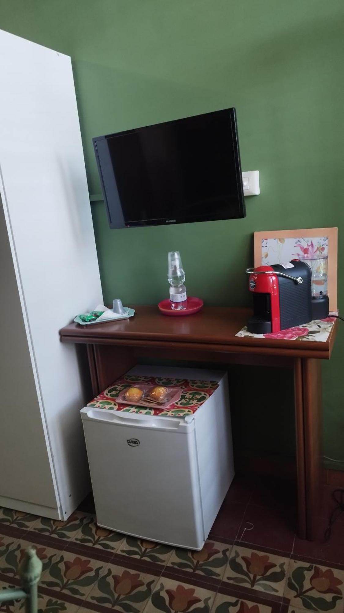 Ciuri Ciuri Appartement Acireale Buitenkant foto
